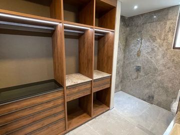 Departamento en venta zona Privanzas , San Pedro Garza García