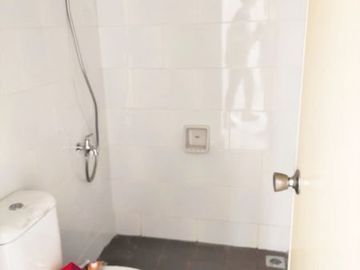 Disewakan Rumah Baru Siap Huni Lingkungan Asri