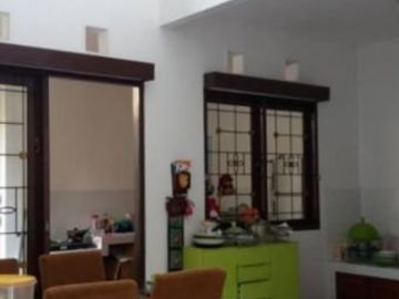 Rumah Second 2 Lantai Mewah dan Strategis di Ciputat Tangsel 2 M an (aisah)