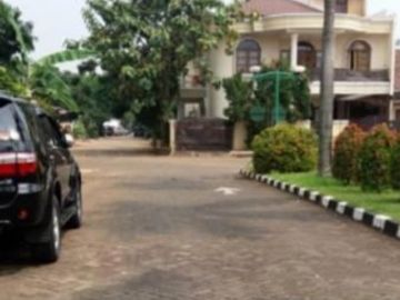 Rumah Second 2 Lantai Mewah dan Strategis di Ciputat Tangsel 2 M an (aisah)