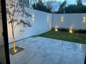 Residencia en La Condesa Juriquilla,  5 Recamaras, 5.5 Baños, Roof Garden, Jardí