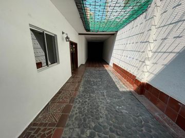 casa en arriendo/venta en san fernando. Cod V107579