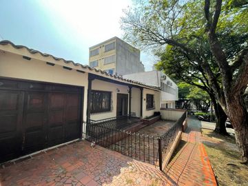 casa en arriendo/venta en san fernando. Cod V107579