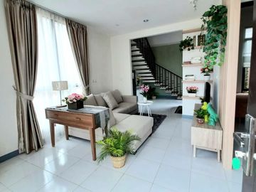 Flora Attic Aryana Karawaci Bebas Banjir Minimalis Keren