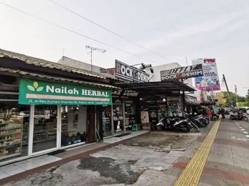 Rumah Dijual + 5 Kios di Kebon Jeruk Dekat RCTI