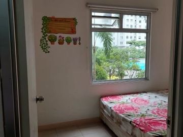 Sewa 2br Greenbay Pluit, semi furnished, view pool!!
