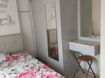 Sewa 2br Greenbay Pluit, semi furnished, view pool!!