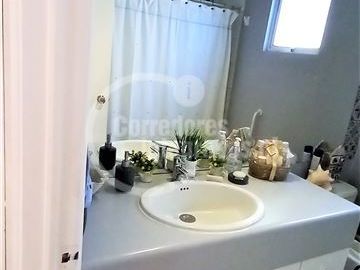 2 PISOS. 240 M2. 4 dorm. 2 Baños. en Peñalolén