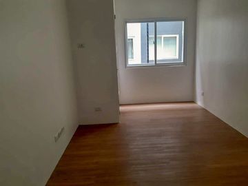 Condo for Rent in Bayanihan Flats Lapu-Lapu Cebu near Maribago beaches. Only 10K per month!