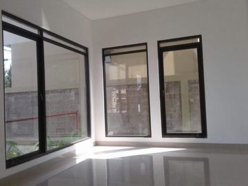 Rumah Baru Cikutra Bandung Utara dekat Universitas Widyatama, cigadung, dago