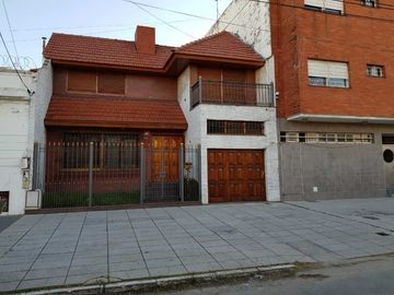 Chalet en venta en Lanus Oeste