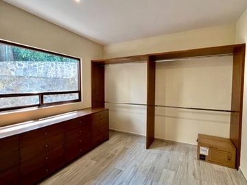 CASA EN VENTA EN ALTAVA RESIDENCIAL VALLE DE BRAVO MEXICO
