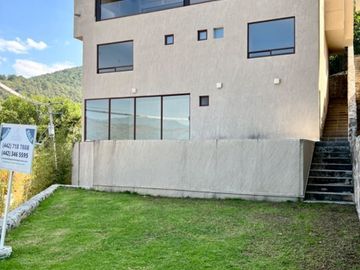 CASA EN VENTA EN ALTAVA RESIDENCIAL VALLE DE BRAVO MEXICO