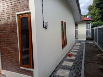 Jarang Ada Rumah Joglo Modern & Luas di Kawasan Prambanan 900 Jt-an