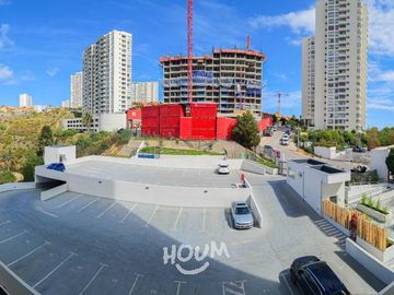 ¡Tu nuevo hogar te espera en la Urbanización Santa Victoria! 🏡✨  

📍Ubicación privilegiada
Descubre este acogedor departamento en el 2do piso con a