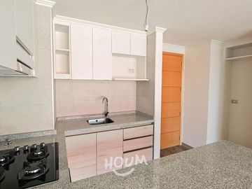 ¡Tu nuevo hogar te espera en la Urbanización Santa Victoria! 🏡✨  

📍Ubicación privilegiada
Descubre este acogedor departamento en el 2do piso con a