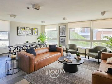 ¡Tu nuevo hogar te espera en la Urbanización Santa Victoria! 🏡✨  

📍Ubicación privilegiada
Descubre este acogedor departamento en el 2do piso con a
