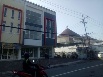 Ruko 3 Lantai Baru Jejer 3 Dukuh Kupang Utara Surabaya
