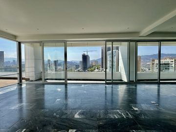 ESPECTACULAR PENT HOUSE!! EN VENTA EN BOSQUE REAL