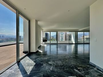 ESPECTACULAR PENT HOUSE!! EN VENTA EN BOSQUE REAL