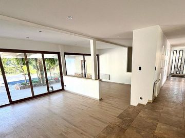 CONDOMINIO CONSOLIDADO DE PIEDRA ROJA EXCELENTE UBICACIÓN