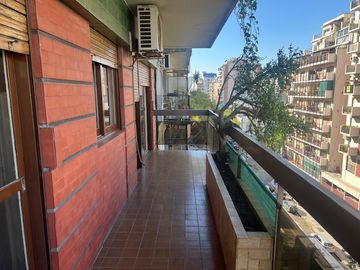 Departamento de 4 ambientes en Venta en Caballito