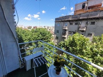 Excelente departamento 2 ambientes en boedo