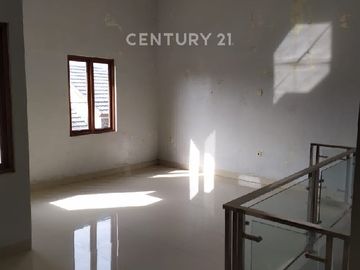Rumah Minimalis 2 Lantai Dalam Komplek Bintaro
