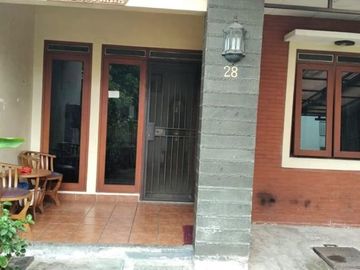 Rumah Nyaman Antapani Dekat Arcamanik dan Cisaranten
