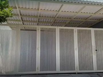 Rumah 2 lantai Minimalis Satelit utara dekat Darmo, Mitra Keluarga sekolah Petra
