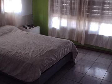 Casa 4 Ambientes Venta Merlo