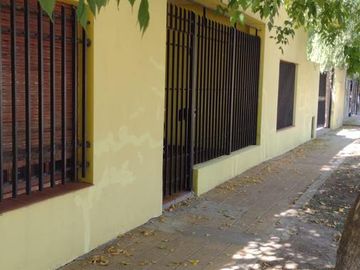 Casa 4 Ambientes Venta Merlo