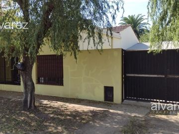 Casa 4 Ambientes Venta Merlo