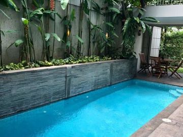 Disewakan Rumah Mewah di Kebayoran Baru Kondisi Kondisi Siap Huni