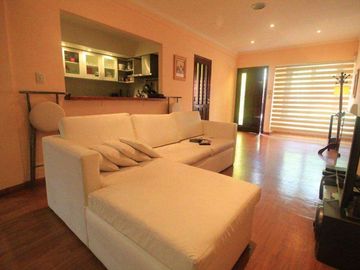 Venta - Chalet en duplex cuatro ambientes - Calasanz 1000