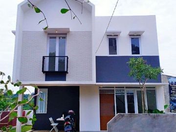 RUMAH CLUSTER CIKUTRA BANDUNG GAYA SKANDINAVIA UDARA SEJUK VIEW CANTIK