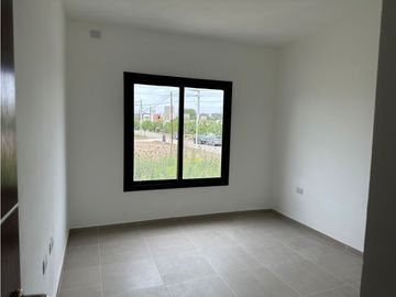SE VENDE CASA A ESTRENAR EN COUNTRY TEJAS 4