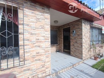 Vive en Compañía Alta Casa Sólida y Espaciosa