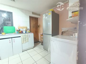 Vive en Compañía Alta Casa Sólida y Espaciosa