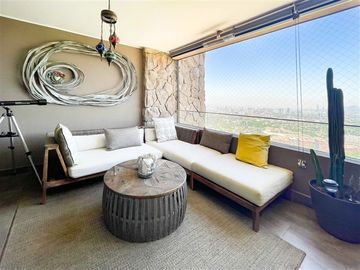 Departamento en Venta en EXCLUSIVO Departamento a pasos de COSTANERA NORTE, con Vista Única sector Vitacura