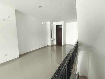 Ruko Baru Osaka PIK 2 Cocok Untuk Kantor FB Dan Usaha Lainnya