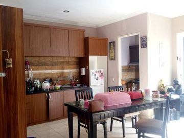 DIJUAL RUMAH BAGUS TERAWAT SIAP HUNI DI THE GREEN BSD