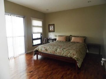 Furnished 3 Bedroom House for SALE in Friendship Angeles City Near SM Clark