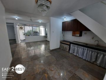 Dijual Rumah Kebon Jeruk Indah Jakarta Barat Bagus Nyaman Bebas Banjir Lokasi Sangat Strategis