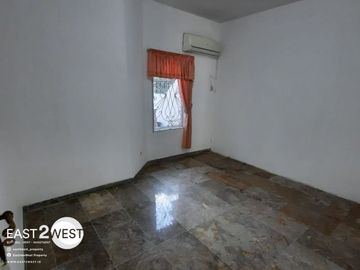Dijual Rumah Kebon Jeruk Indah Jakarta Barat Bagus Nyaman Bebas Banjir Lokasi Sangat Strategis