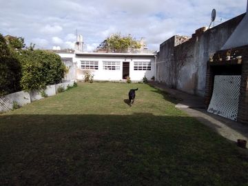 CHALET 4 AMB.  ZONA SAN JUAN