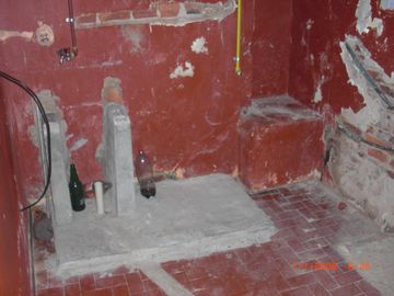 P-H FRENTE, CUATRO AMBIENTES, CON E/AUTO, JARDIN, ENTRADA IND.