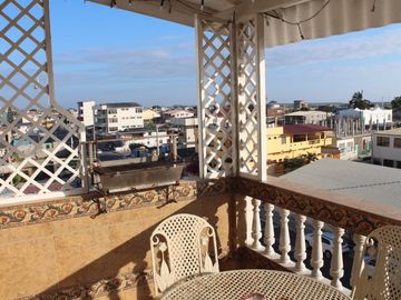 Reduced $15,000 Se vende lindo departamento el edificio Marina