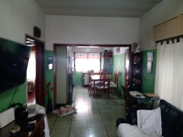Casa PH en venta en Berazategui Oeste
