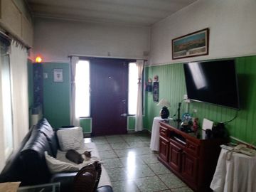Casa PH en venta en Berazategui Oeste